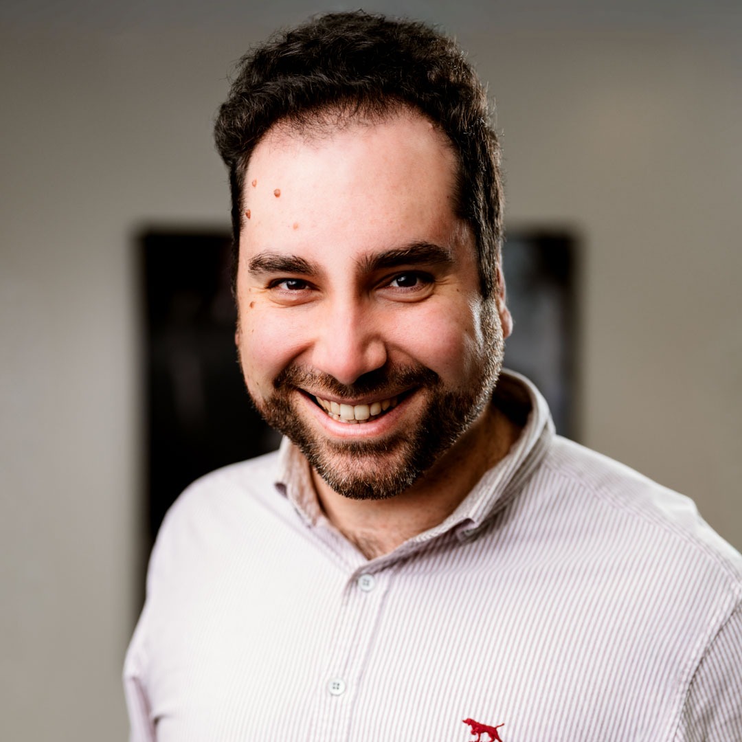 Dr Eric Aizenstros
